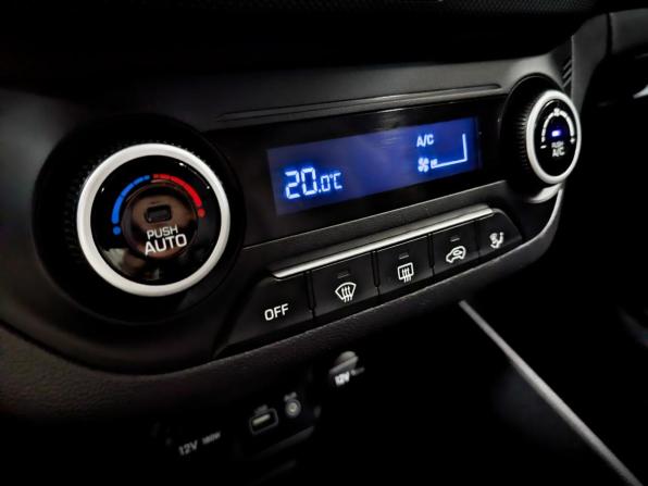 Hyundai Creta I с пробегом 2017 года, цена 1 595 000 рублей, 156117 км, внедорожник, Автокод Объявления