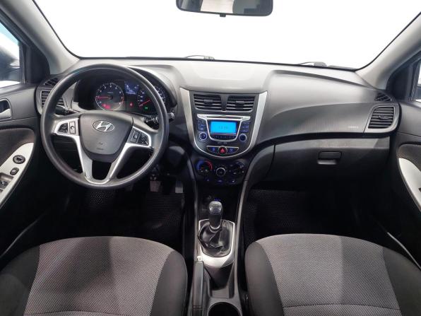 Hyundai Solaris I с пробегом 2011 года, цена 600 000 рублей, 258000 км, хэтчбек, Автокод Объявления