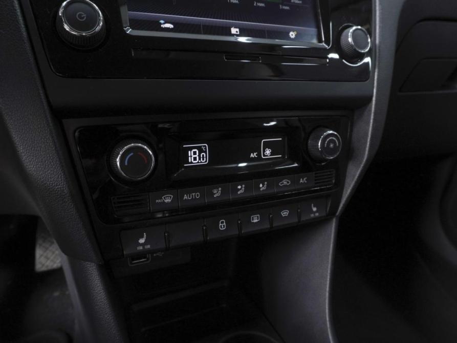Skoda Rapid I Рестайлинг Ростов-на-Дону  - изображение 15