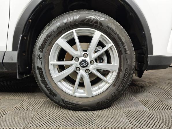 Toyota RAV4 IV (XA40) Рестайлинг с пробегом 2019 года, цена 2 297 000 рублей, 143443 км, внедорожник, Автокод Объявления