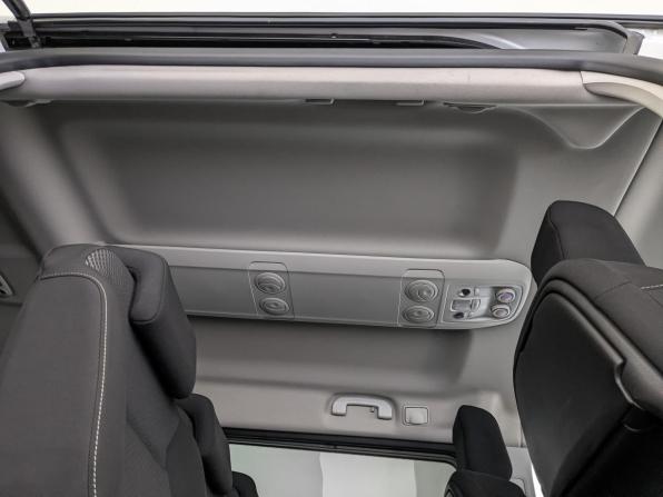 Peugeot Traveller I с пробегом 2019 года, цена 2 895 000 рублей, 42225 км, минивэн, Автокод Объявления