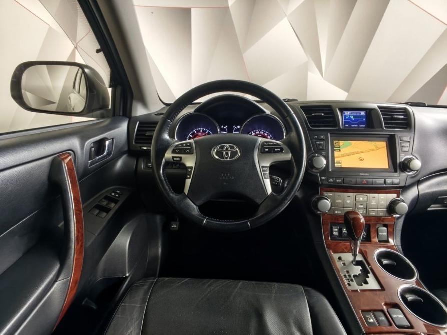 Toyota Highlander II (XU40) Рестайлинг Москва  - изображение 20