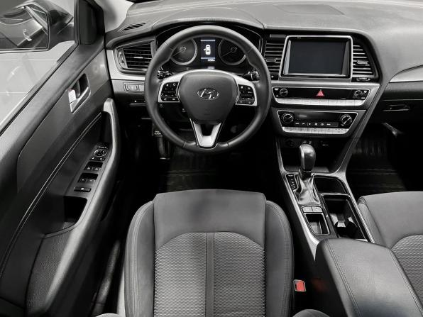 Hyundai Sonata VII (LF) Рестайлинг с пробегом 2018 года, цена 1 595 000 рублей, 149930 км, седан, Автокод Объявления