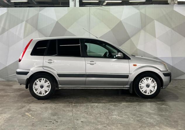 Ford Fusion I Рестайлинг с пробегом 2007 года, цена 450 000 рублей, 167315 км, хэтчбек, Автокод Объявления