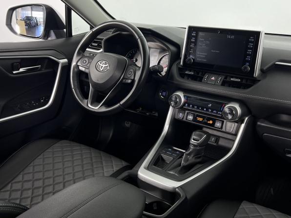 Toyota RAV4 V (XA50) с пробегом 2022 года, цена 3 150 000 рублей, 90613 км, внедорожник, Автокод Объявления