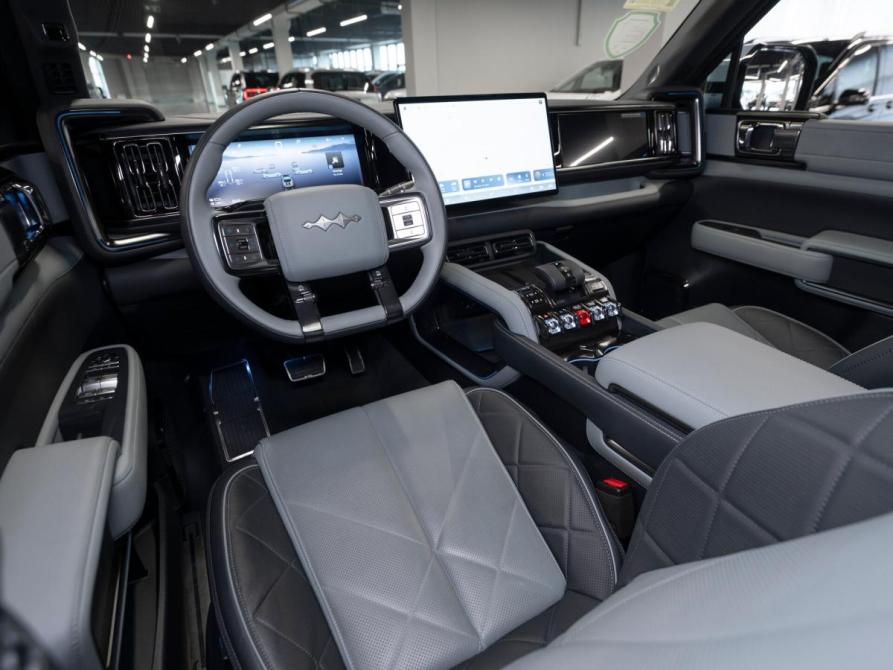 BYD FangChengBao Leopard 5 I Москва  - изображение 7