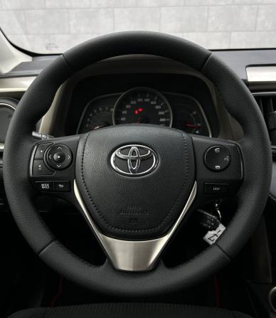 Toyota RAV4 IV (XA40) с пробегом 2013 года, цена 1 970 000 рублей, 183751 км, внедорожник, Автокод Объявления