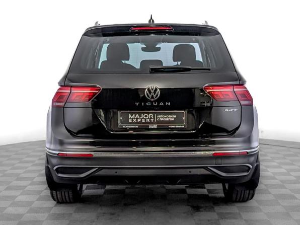 Volkswagen Tiguan II Рестайлинг с пробегом 2021 года, цена 3 750 000 рублей, 17314 км, внедорожник, Автокод Объявления