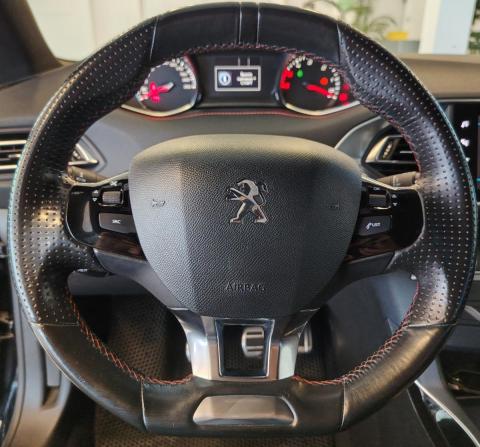 Peugeot 308 II Рестайлинг с пробегом 2018 года, цена 1 211 000 рублей, 142656 км, универсал, Автокод Объявления
