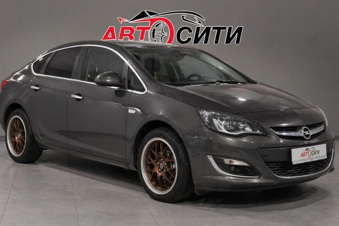 Opel Astra J Рестайлинг с пробегом 2013 года, цена 860 000 рублей, 162899 км, седан, Автокод Объявления