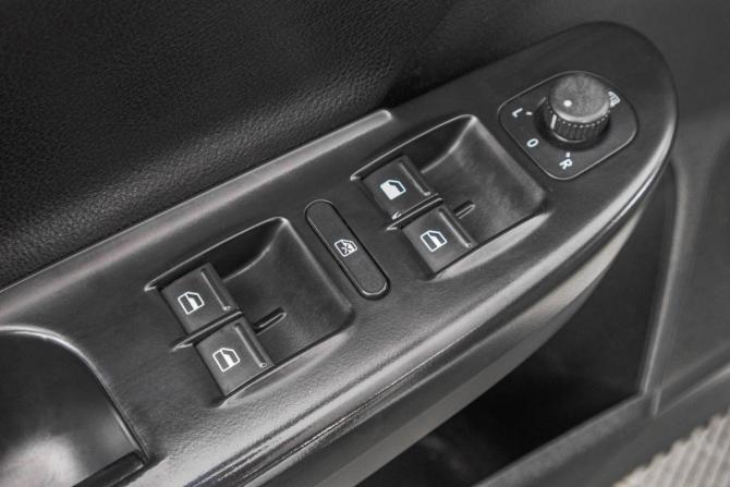 Volkswagen Passat B6 с пробегом 2007 года, цена 699 000 рублей, 266000 км, седан, Автокод Объявления