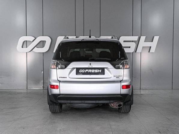 Mitsubishi Outlander II с пробегом 2008 года, цена 949 000 рублей, 310688 км, внедорожник, Автокод Объявления
