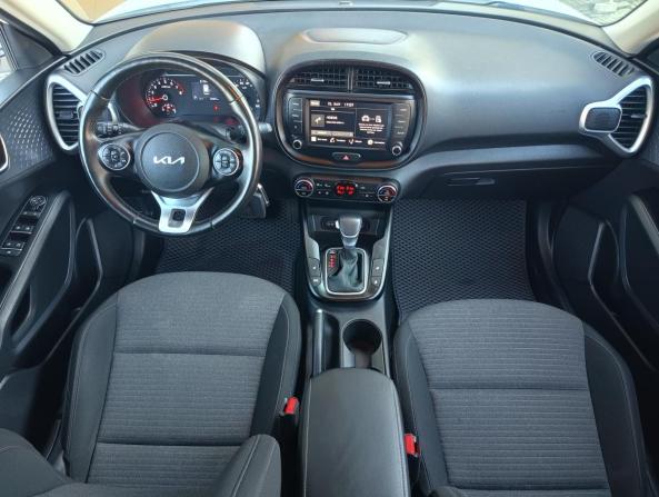 Kia Soul III с пробегом 2022 года, цена 1 800 000 рублей, 54000 км, хэтчбек, Автокод Объявления