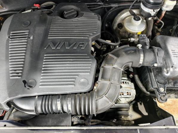 Chevrolet Niva I Рестайлинг с пробегом 2011 года, цена 540 100 рублей, 96301 км, внедорожник, Автокод Объявления
