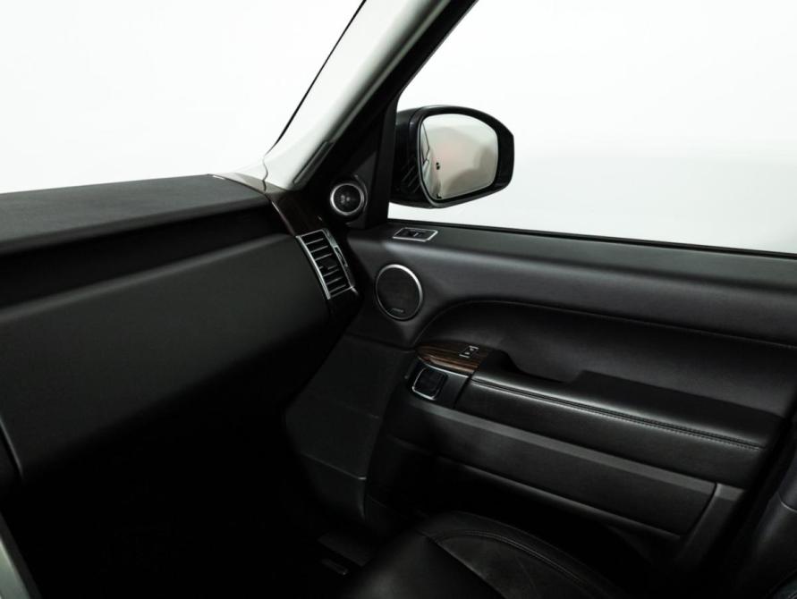 Land Rover Range Rover IV Санкт-Петербург  - изображение 15