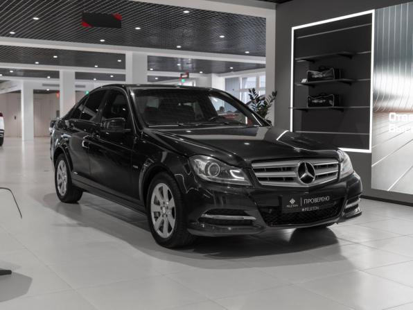 Mercedes-Benz C-Класс III (W204) Рестайлинг с пробегом 2012 года, цена 1 245 000 рублей, 206135 км, седан, Автокод Объявления