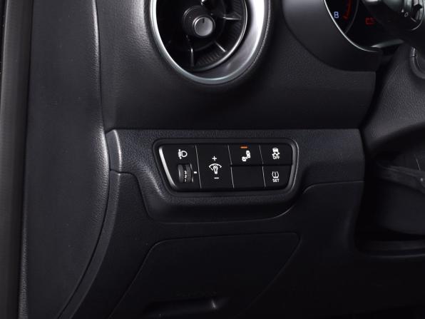 Kia Cerato IV с пробегом 2022 года, цена 2 554 995 рублей, 63200 км, седан, Автокод Объявления