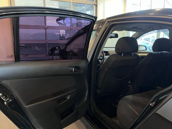 Opel Astra H Рестайлинг с пробегом 2012 года, цена 510 000 рублей, 243716 км, седан, Автокод Объявления