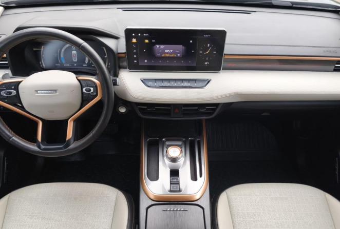 Haval Jolion I с пробегом 2024 года, цена 1 999 000 рублей, 30203 км, внедорожник, Автокод Объявления