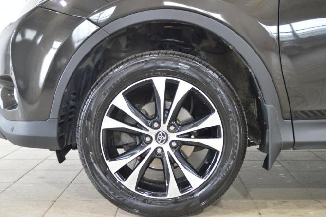 Toyota RAV4 IV (XA40) Рестайлинг с пробегом 2015 года, цена 2 475 000 рублей, 103000 км, внедорожник, Автокод Объявления