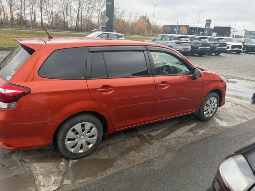 Toyota Corolla XI (E160 E170 E180) Рестайлинг 1 Курган  - изображение 2
