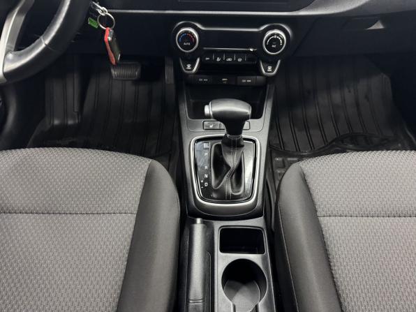 Kia Rio IV Рестайлинг с пробегом 2022 года, цена 1 599 000 рублей, 129344 км, седан, Автокод Объявления
