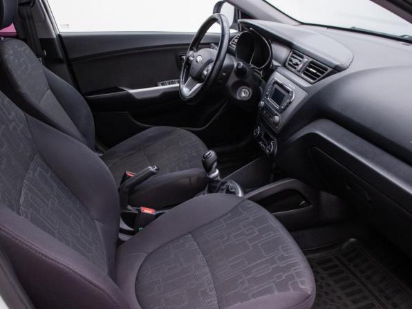 Kia Rio III с пробегом 2013 года, цена 939 000 рублей, 109743 км, хэтчбек, Автокод Объявления