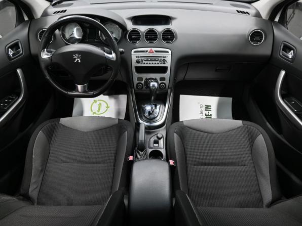 Peugeot 308 I Рестайлинг с пробегом 2011 года, цена 495 000 рублей, 224696 км, хэтчбек, Автокод Объявления