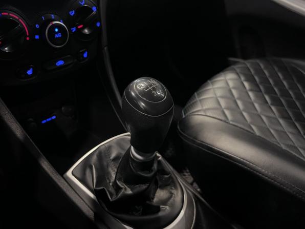Hyundai Solaris I с пробегом 2011 года, цена 590 000 рублей, 240410 км, хэтчбек, Автокод Объявления