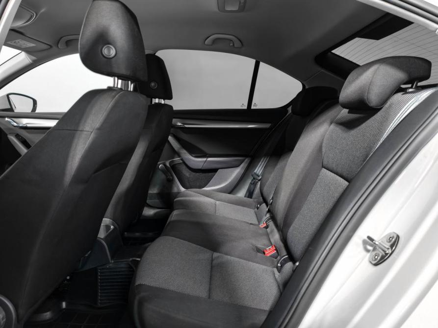 Skoda Octavia III (A7) Санкт-Петербург  - изображение 12