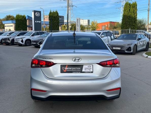 Hyundai Solaris II с пробегом 2019 года, цена 1 250 000 рублей, 102210 км, седан, Автокод Объявления