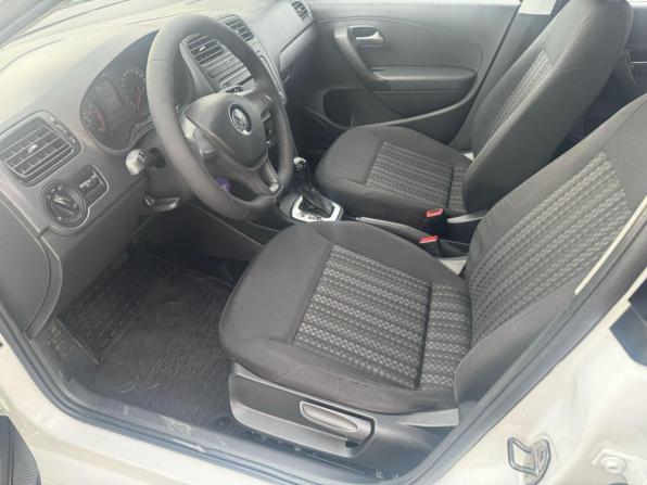 Volkswagen Polo V Рестайлинг с пробегом 2020 года, цена 1 269 900 рублей, 98230 км, седан, Автокод Объявления