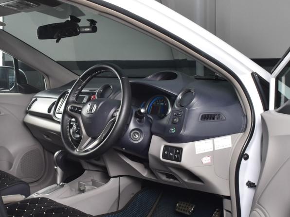 Honda Insight II с пробегом 2009 года, цена 799 995 рублей, 123946 км, хэтчбек, Автокод Объявления