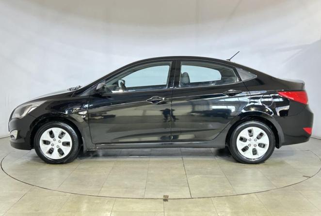 Hyundai Solaris I с пробегом 2014 года, цена 900 000 рублей, 167575 км, седан, Автокод Объявления