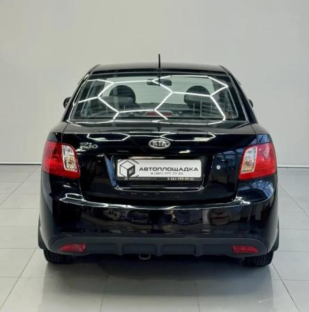 Kia Rio II Рестайлинг с пробегом 2010 года, цена 699 000 рублей, 49454 км, седан, Автокод Объявления