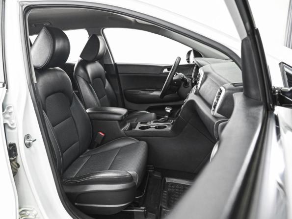 Kia Sportage IV Рестайлинг с пробегом 2019 года, цена 2 437 000 рублей, 120160 км, внедорожник, Автокод Объявления