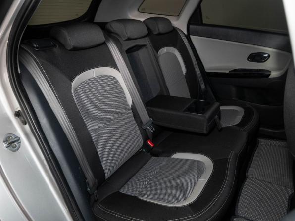 Kia Ceed II с пробегом 2015 года, цена 1 021 000 рублей, 196000 км, универсал, Автокод Объявления