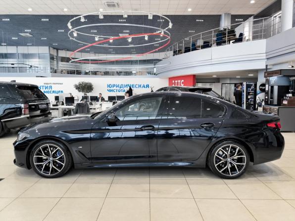 BMW 5 серии VII (G30/G31/G38) Рестайлинг с пробегом 2021 года, цена 6 300 000 рублей, 42750 км, седан, Автокод Объявления