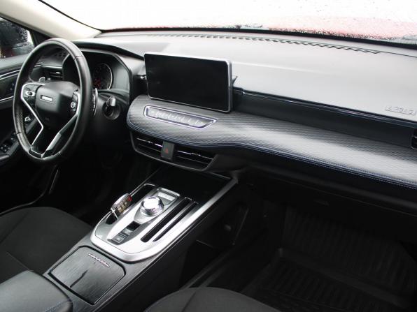 Haval Jolion I Рестайлинг с пробегом 2024 года, цена 2 159 000 рублей, 28816 км, внедорожник, Автокод Объявления