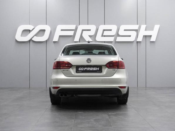 Volkswagen Jetta VI Рестайлинг с пробегом 2014 года, цена 1 329 000 рублей, 89938 км, седан, Автокод Объявления