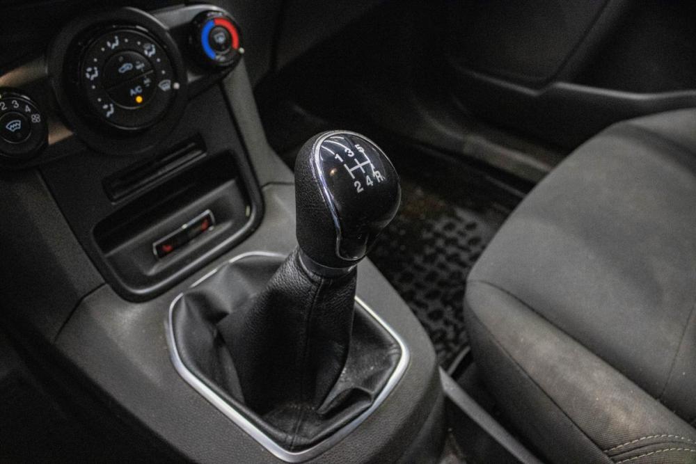 Ford Fiesta Mk6 Рестайлинг Уфа  - изображение 15