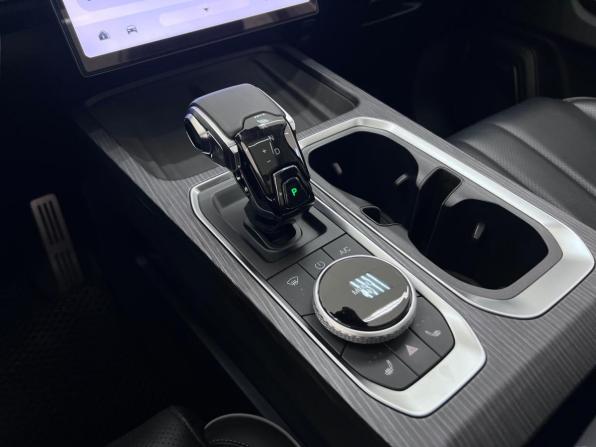 Jaecoo J7 I с пробегом 2023 года, цена 2 400 000 рублей, 15542 км, внедорожник, Автокод Объявления