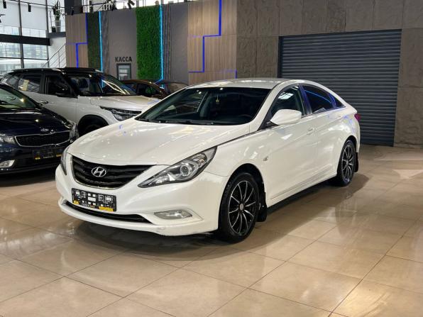 Hyundai Sonata VI (YF) с пробегом 2011 года, цена 875 000 рублей, 267000 км, седан, Автокод Объявления
