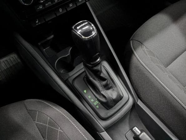 Skoda Rapid II с пробегом 2020 года, цена 1 615 000 рублей, 55616 км, лифтбек, Автокод Объявления