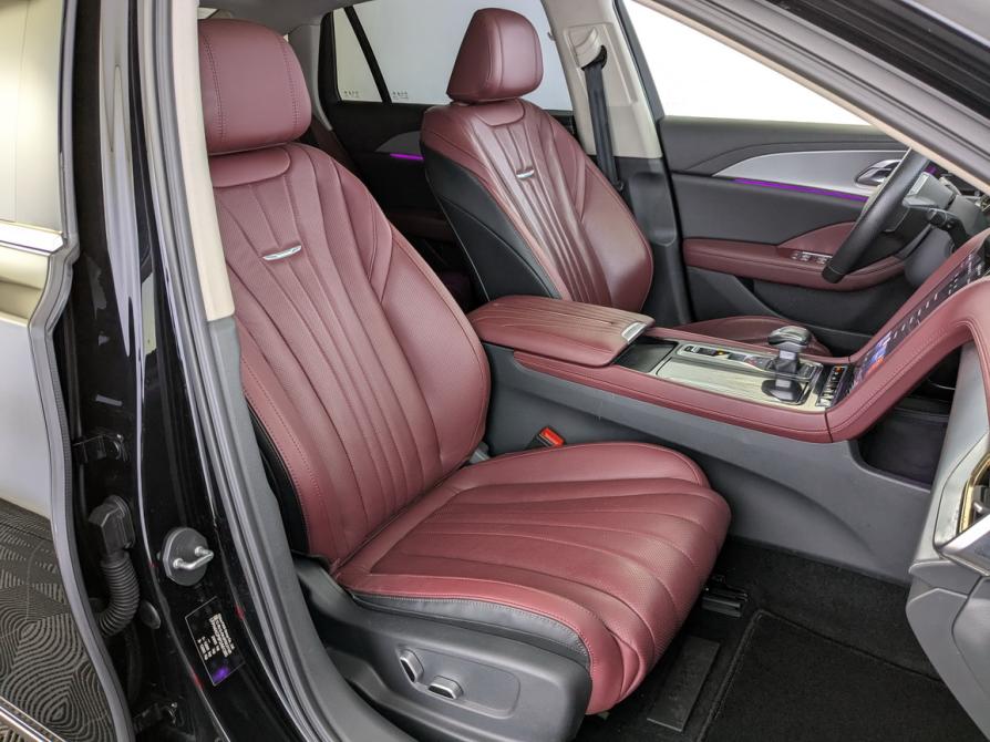 Hongqi H5 II Москва  - изображение 24