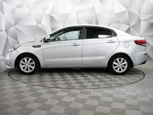 Kia Rio III Рестайлинг с пробегом 2016 года, цена 942 000 рублей, 170000 км, седан, Автокод Объявления
