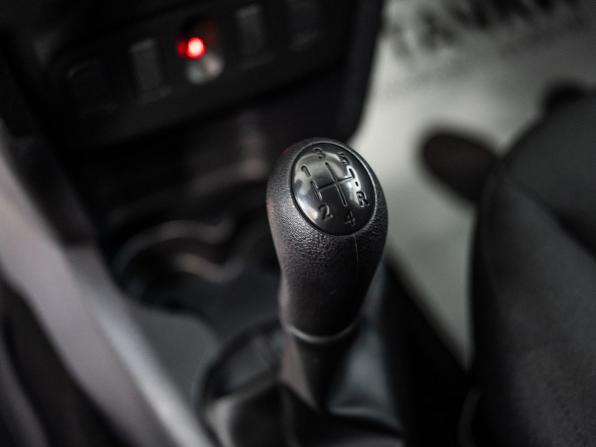 Renault Logan II с пробегом 2017 года, цена 750 500 рублей, 81288 км, седан, Автокод Объявления