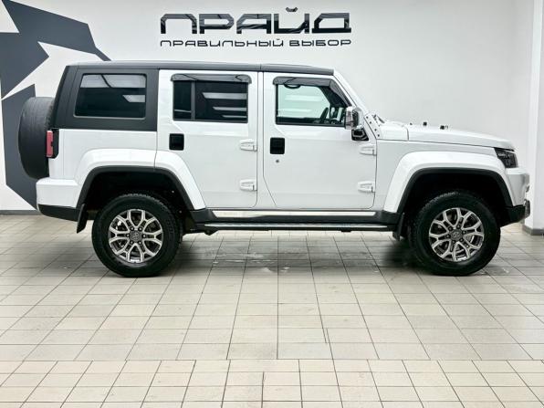 BAIC BJ40 I Рестайлинг с пробегом 2023 года, цена 3 099 900 рублей, 32000 км, внедорожник, Автокод Объявления