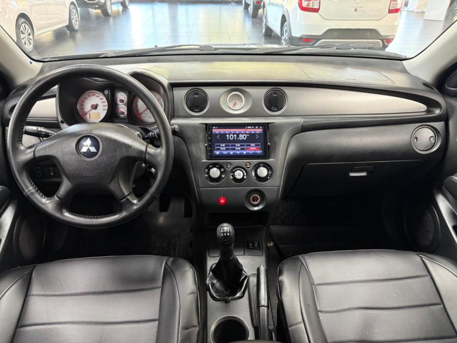 Mitsubishi Outlander I Киров  - изображение 12