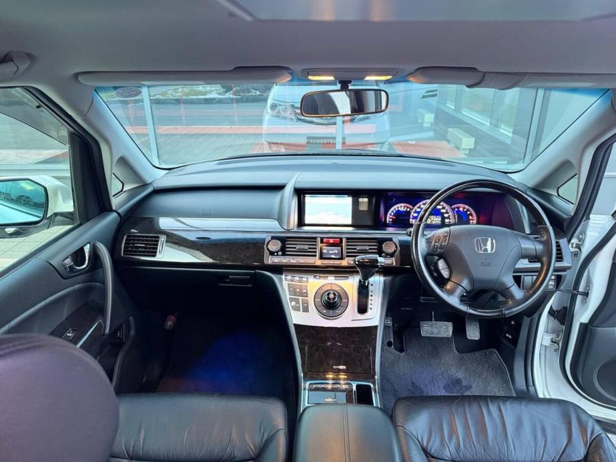 Honda Elysion I Рестайлинг Владикавказ  - изображение 18